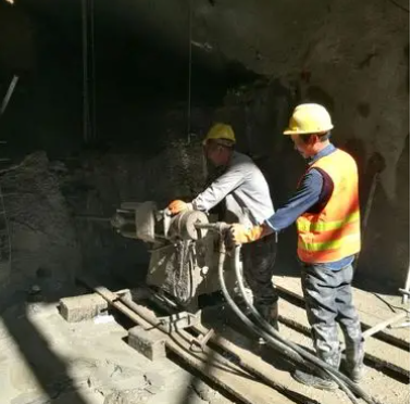 固阳水下抗分散灌浆料特点 水下不分散注浆料介绍